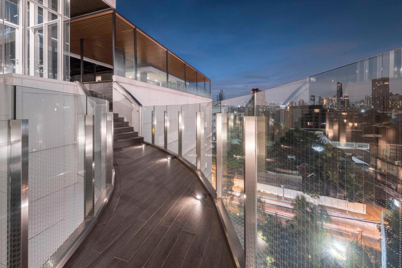 Wyndham Garden Bangkok Sukhumvit 42 Hotel Exterior photo