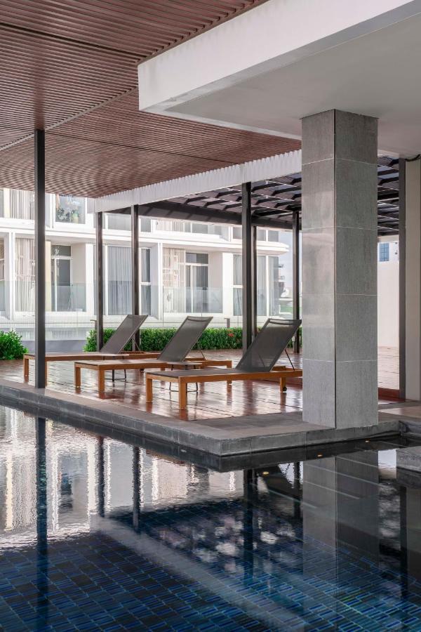 Wyndham Garden Bangkok Sukhumvit 42 Hotel Exterior photo
