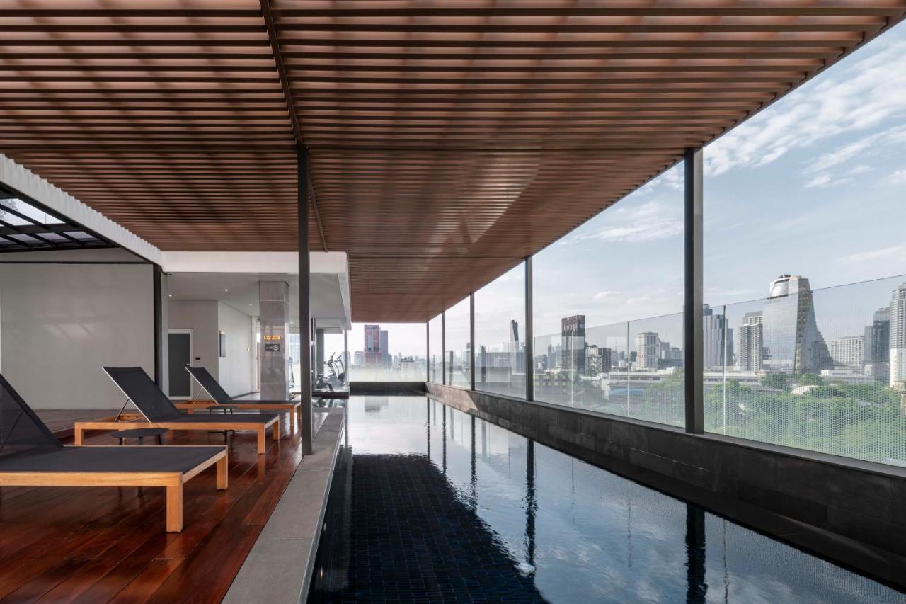 Wyndham Garden Bangkok Sukhumvit 42 Hotel Exterior photo