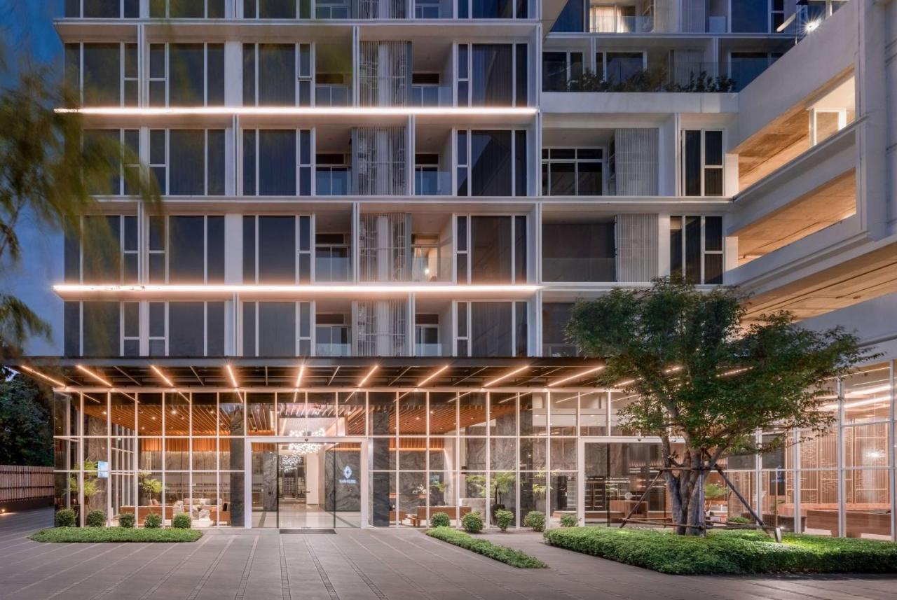Wyndham Garden Bangkok Sukhumvit 42 Hotel Exterior photo